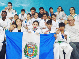 Equipe Saltense conquistou 18 medalhas em competição na capital