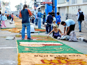 Tapetes embelezarão as ruas centrais de Itu para a procissão de Corpus Christi