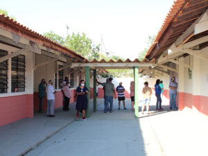 Votação pela manhã, em Salto, foi muito pequena, no horário destinado a idosos e pessoas de risco