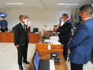 Gideon chega à Câmara, no lugar de Márcio Conrado, convidado para o Executivo