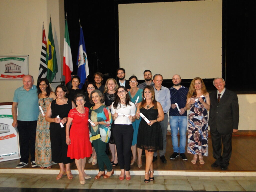 Formatura dos alunos do Curso de Italiano realizada em novembro de 2019