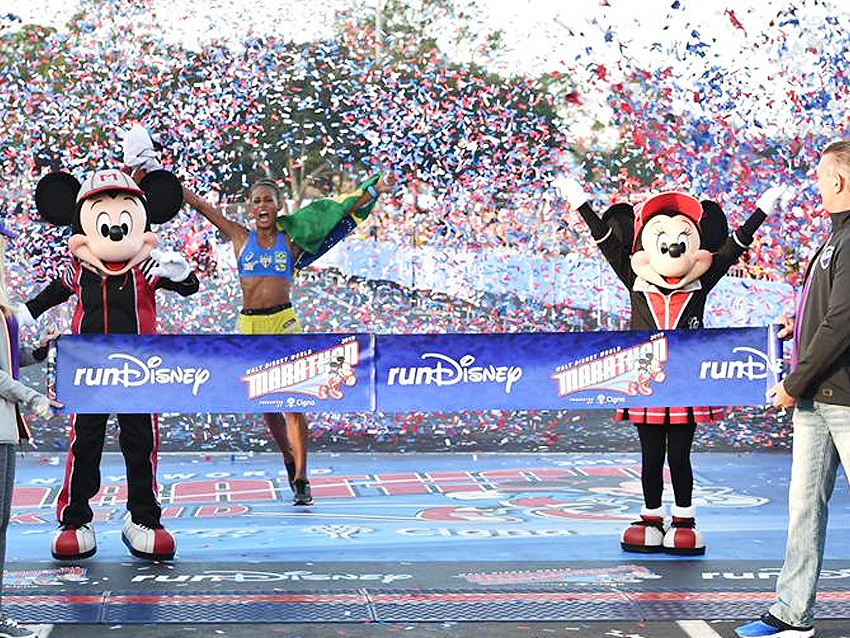 Read more about the article Giovana Martins está nos EUA para disputa da Maratona da Disney